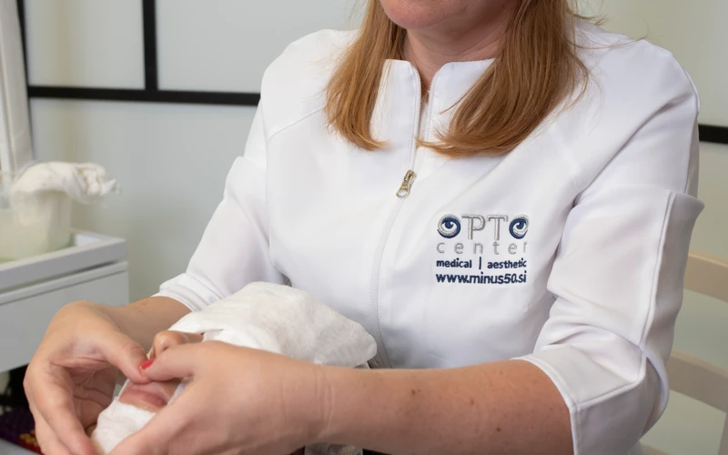 Optocenter | Optika Minus 50 - Aha kisline 